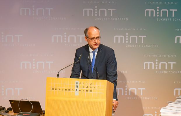 EMG erneut für herausragendes MINT-Engagement ausgezeichnet