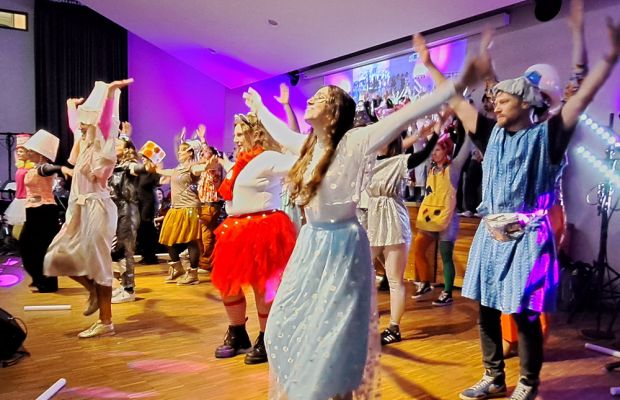 EMG feiert mit Herz und Haltung