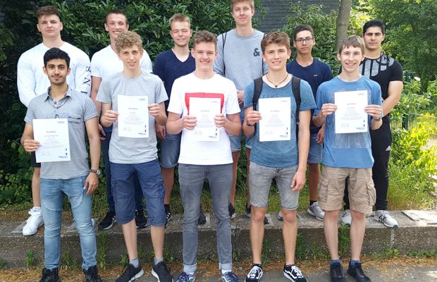 Auszeichnung für fünf Mathe-Asse