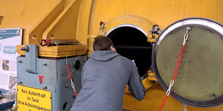 Physik-Lk im Yellow Submarine