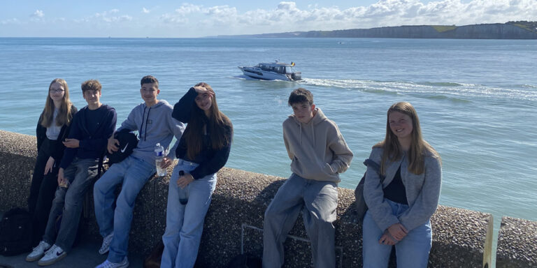 Neue Freundschaften in der Normandie