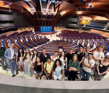 Demokratie AG bringt Licht ins Dunkle